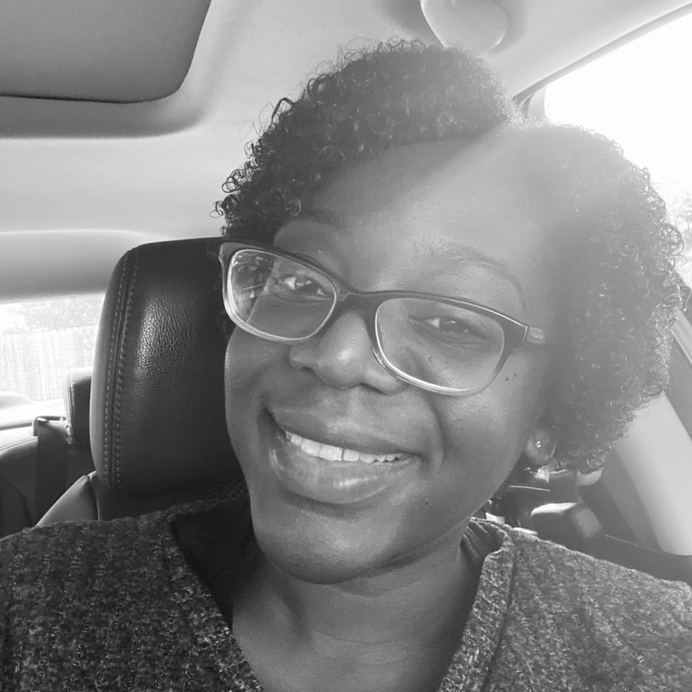 Meet your Posher, Latoya